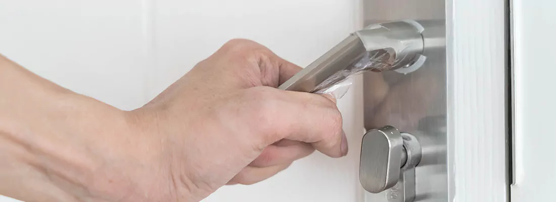 Expert Garage Door Opener Repair and Installation in Jacksonville, FL